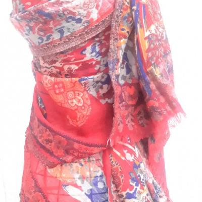 Etole petrusse prodige rouge